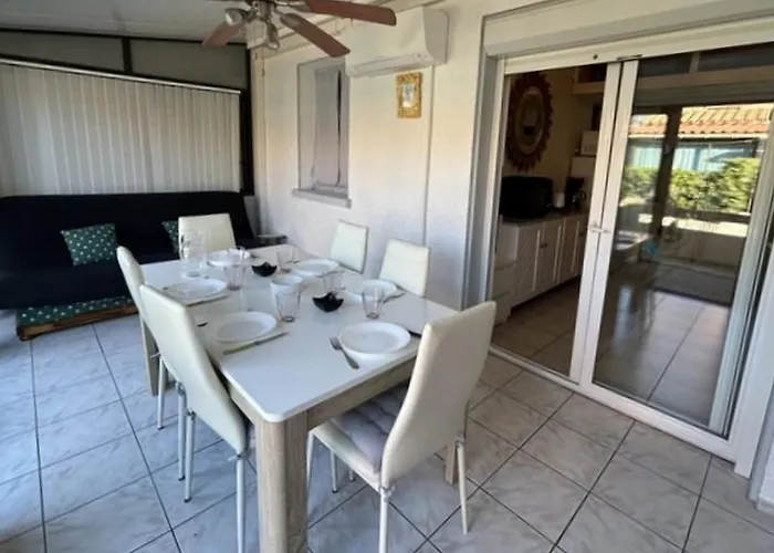 Maison T2 Mezzanine Climatisee Avec Terrasse Et Parking, Proche Et Animations Au Barcares - Fr-1-529-247 * Le Barcarès